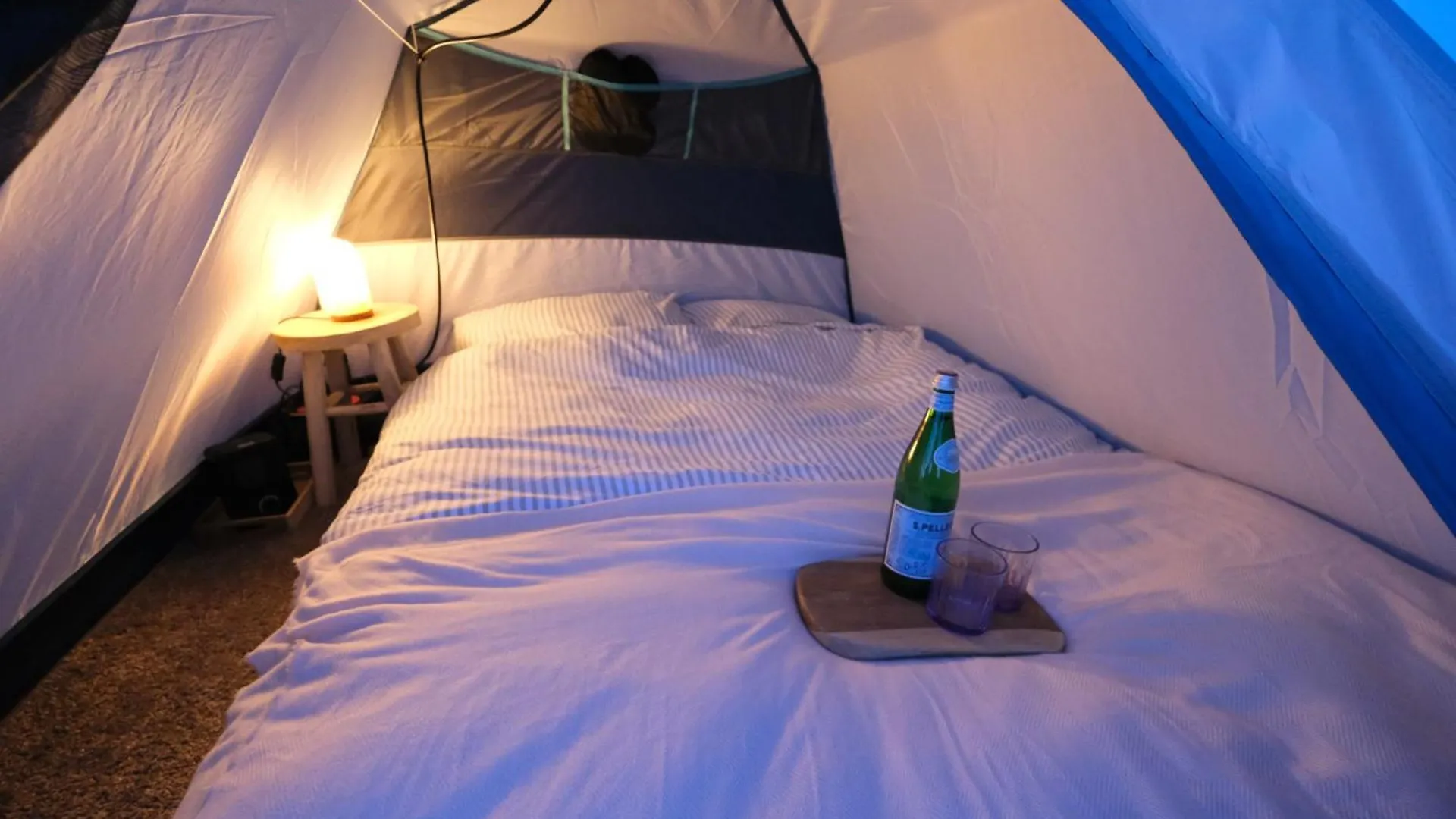 It'S A Tent - On A Boat! Amsterdam 0*,  Netherlands